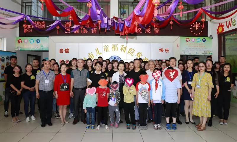 弘揚(yáng)傳統(tǒng)美德，關(guān)愛兒童成長----首屆“魅力隨州，多彩程力”抖音大賽捐贈公益活動紀(jì)實(shí)