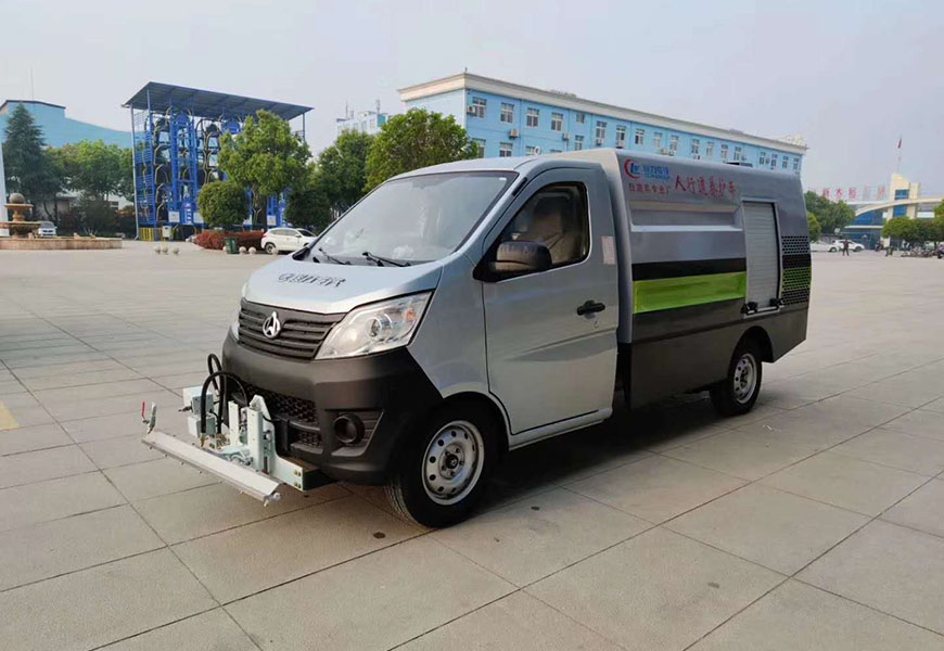 長(zhǎng)安小型高壓清洗車　國(guó)六